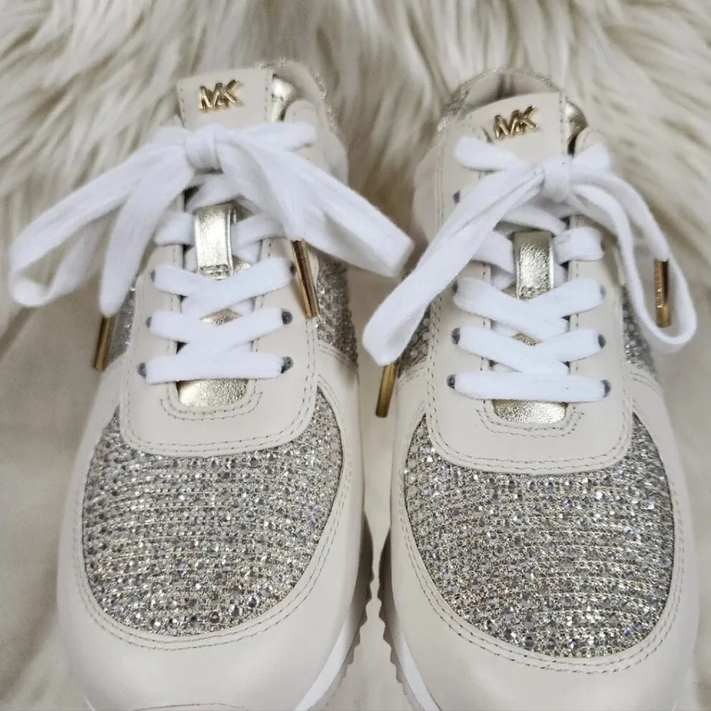 NEW Michael Kors tennis shoes sz 6 - Picture 5 of 12